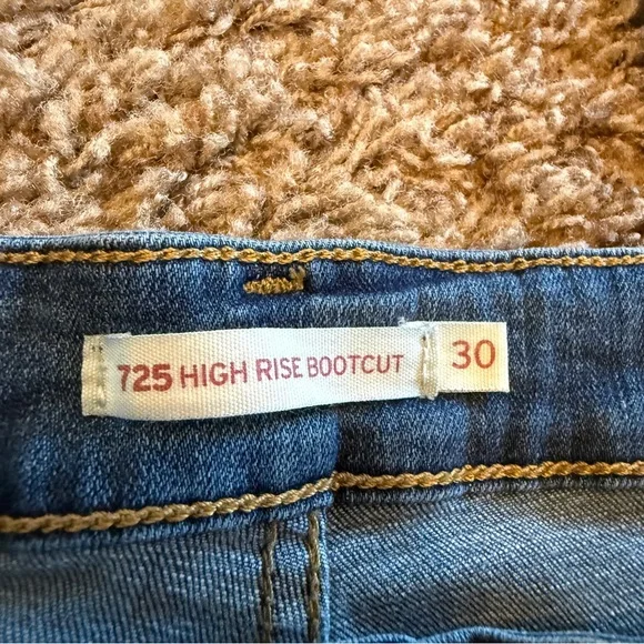 Levi 725 high rise bootcut - Picture 4 of 4